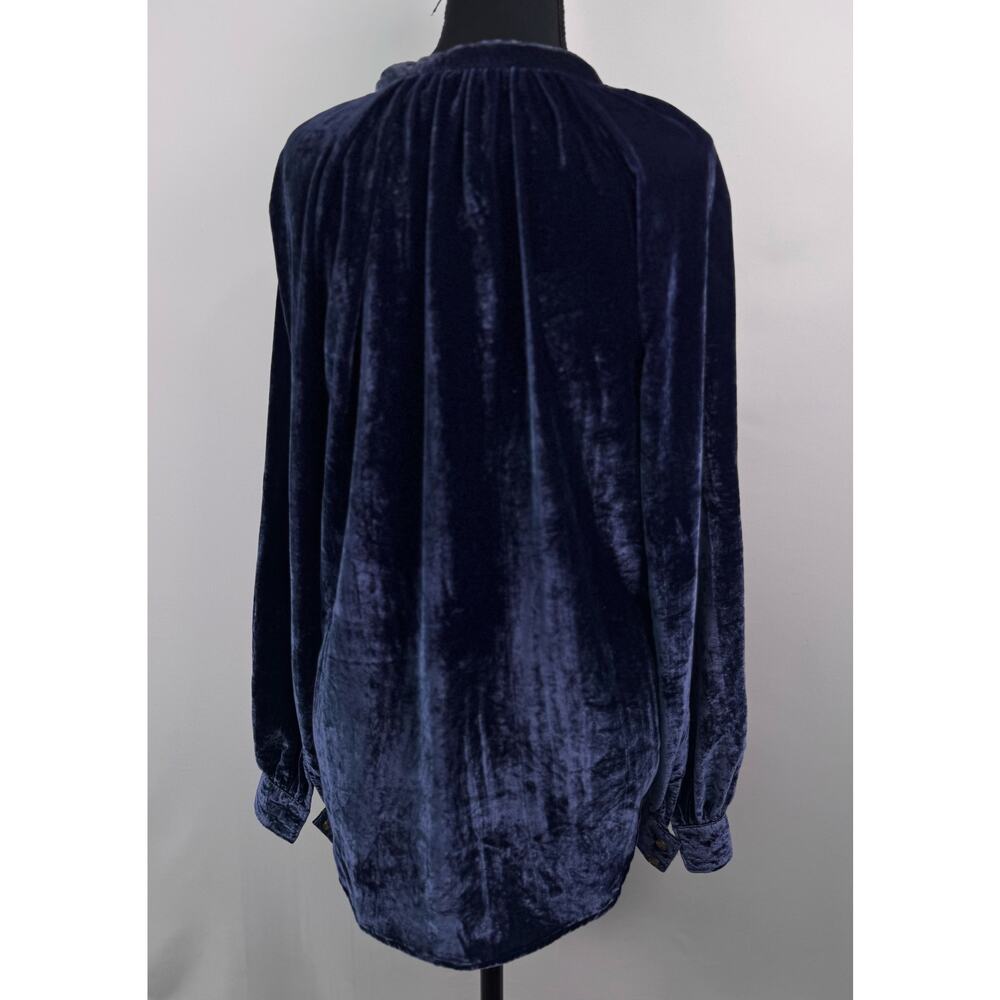 Pilcro Navy Blue Velvet Button Up Shirt Size Small NWT - Picture 6 of 12